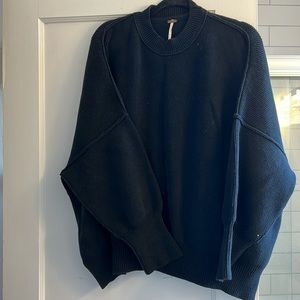Free people sweater. Super cozy